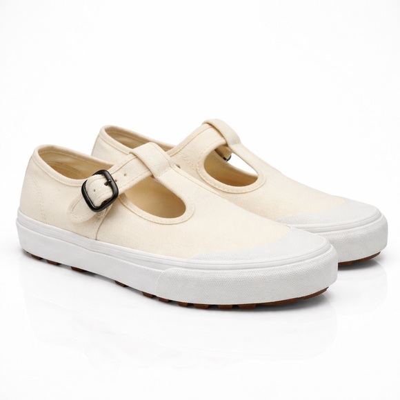 Vans Shoes - Vans Mary Jane Buckle Strap Canvas Platform Sneakers Cream Off White Women’s 9
